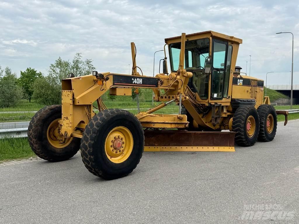 CAT 140H Motor Graders
