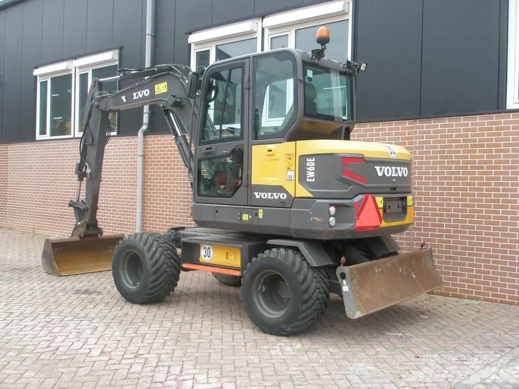 Volvo EW60E Mini Excavators <7t (Mini Diggers)