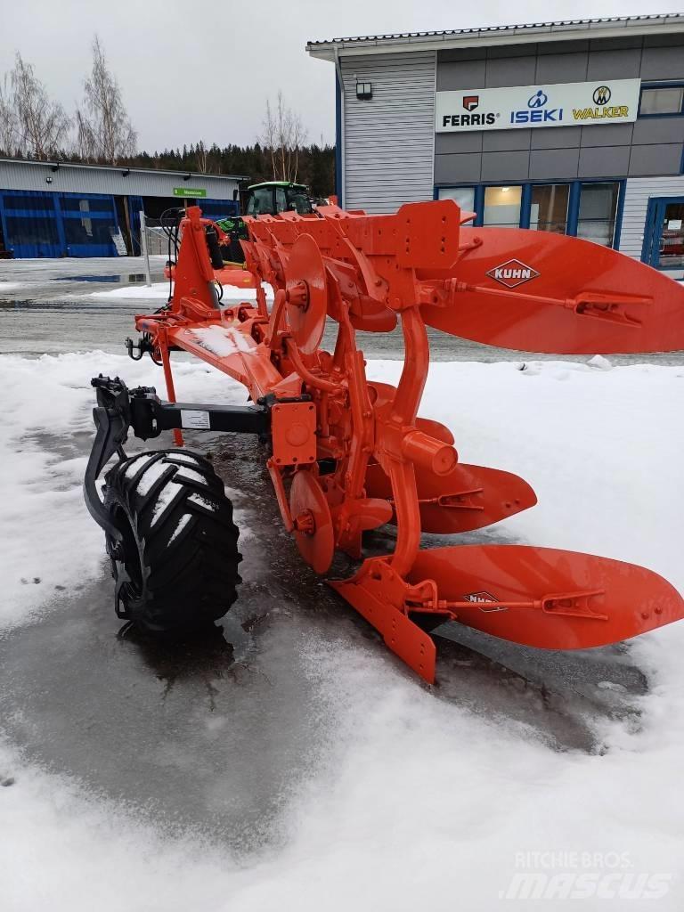 Kuhn Vari-Master 153 Reversible ploughs