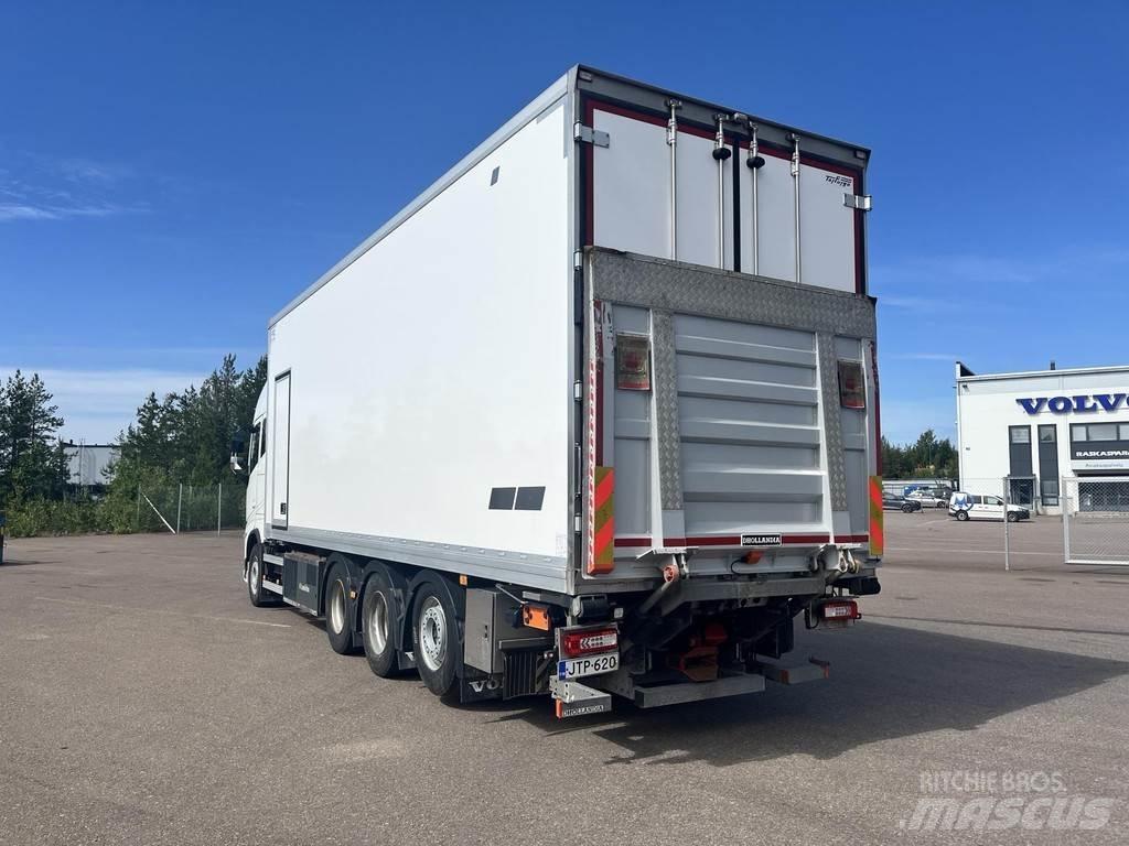 Volvo FH Reefer Trucks