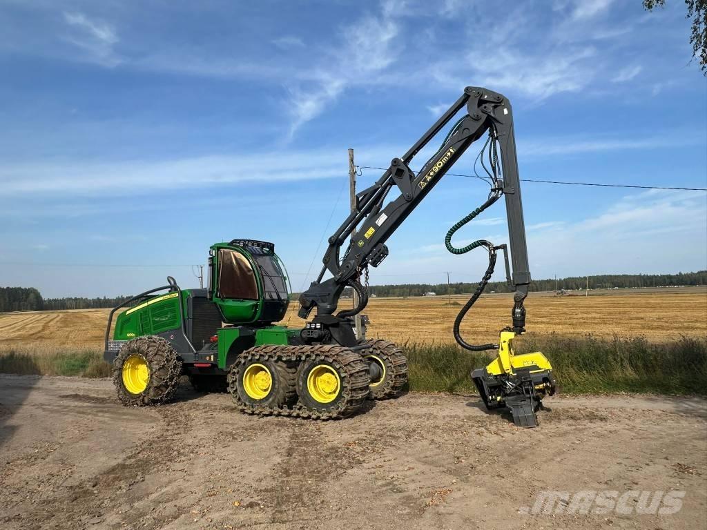 John Deere 1270 G Harvesters
