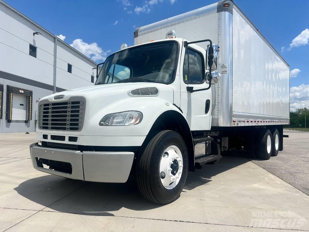 Freightliner M 106 Box trucks
