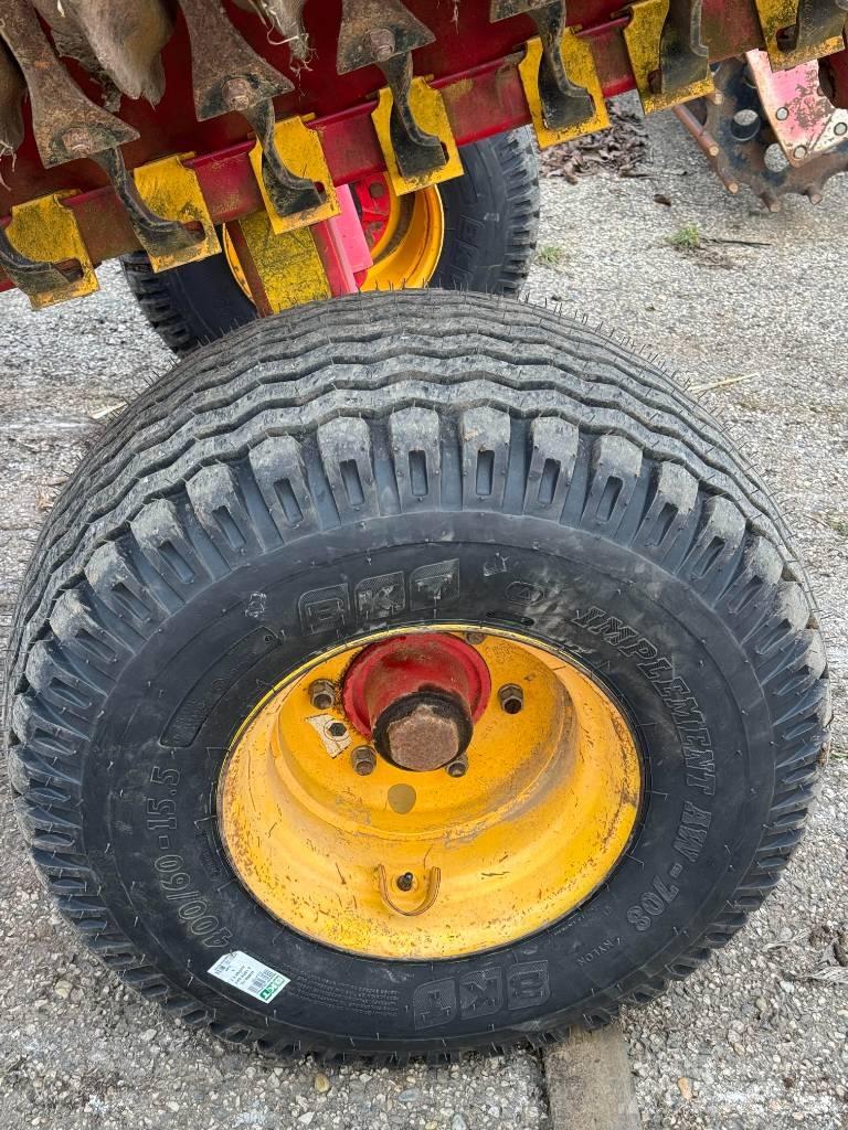 Väderstad Carrier500 Disc Harrows