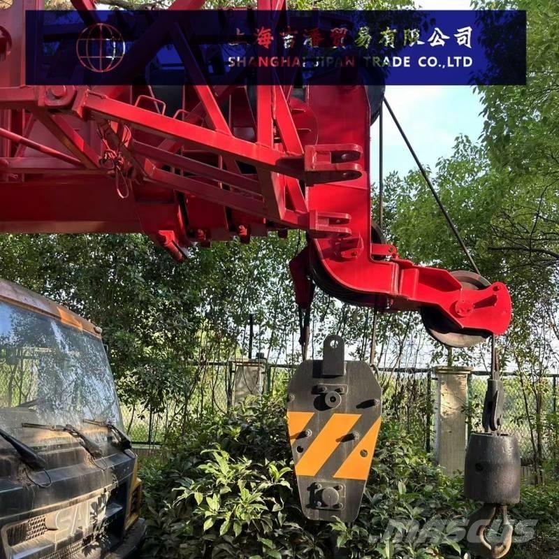 Sany STC 250 H Mobile and all terrain cranes