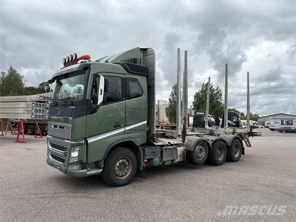 Volvo FH16 8x4 Log trucks