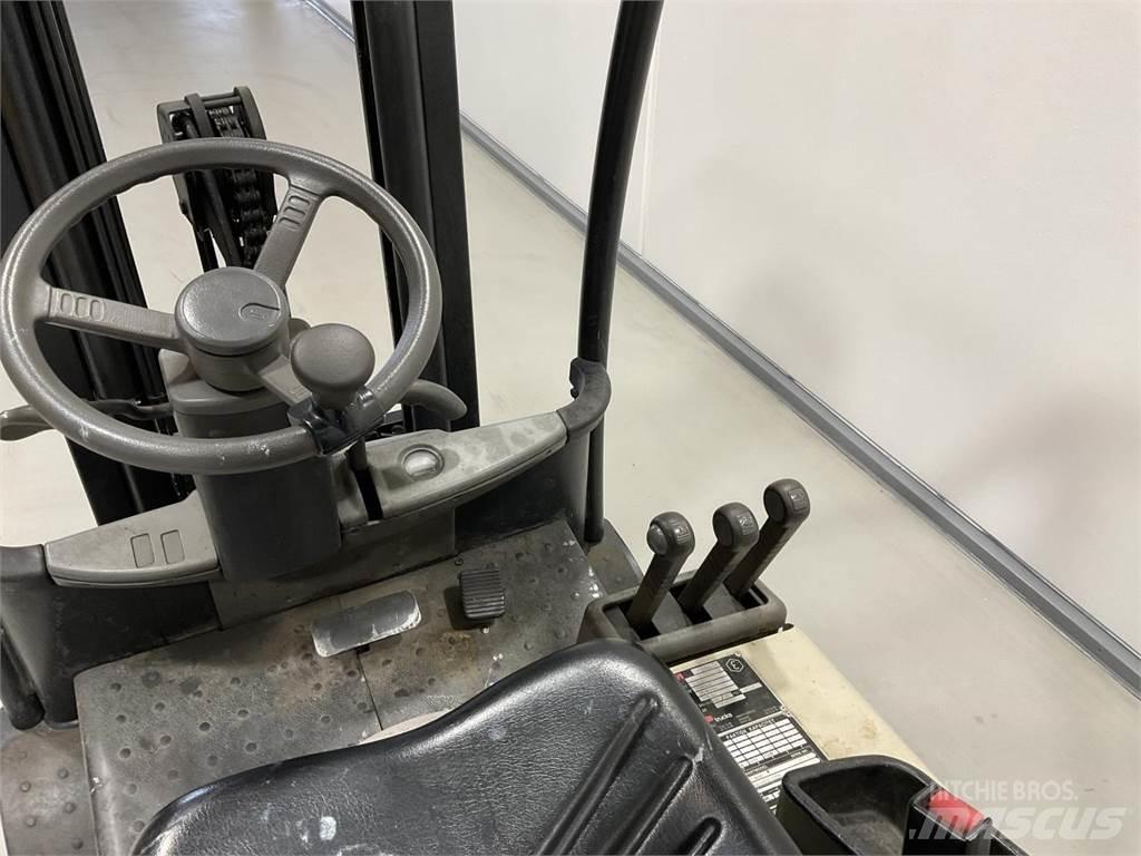 Crown SC3016-1,6 Electric Forklifts