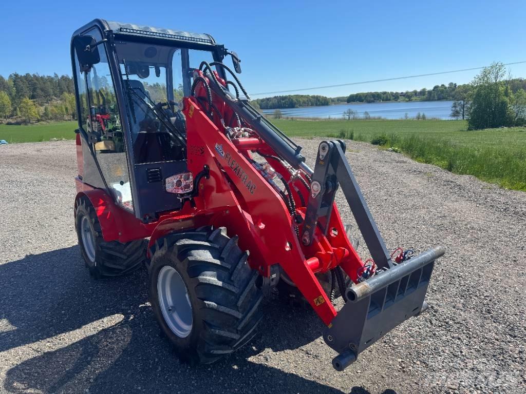 Flexitrac 1226 CAB Multi purpose loaders