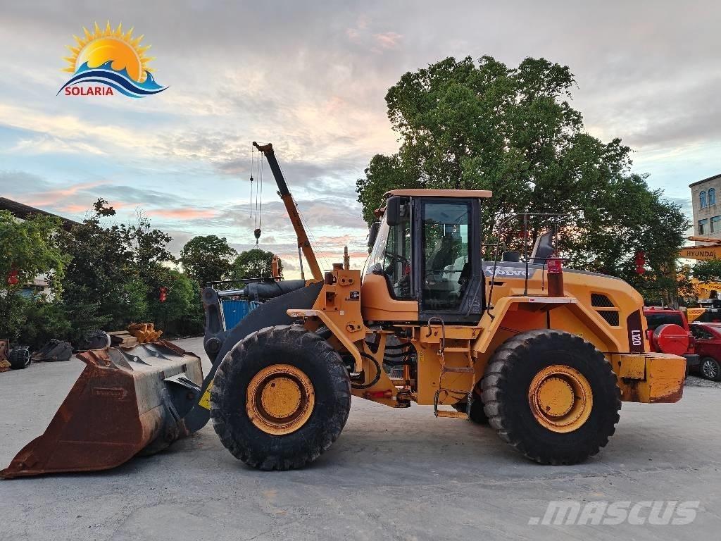 Volvo L 120 Wheel Loaders