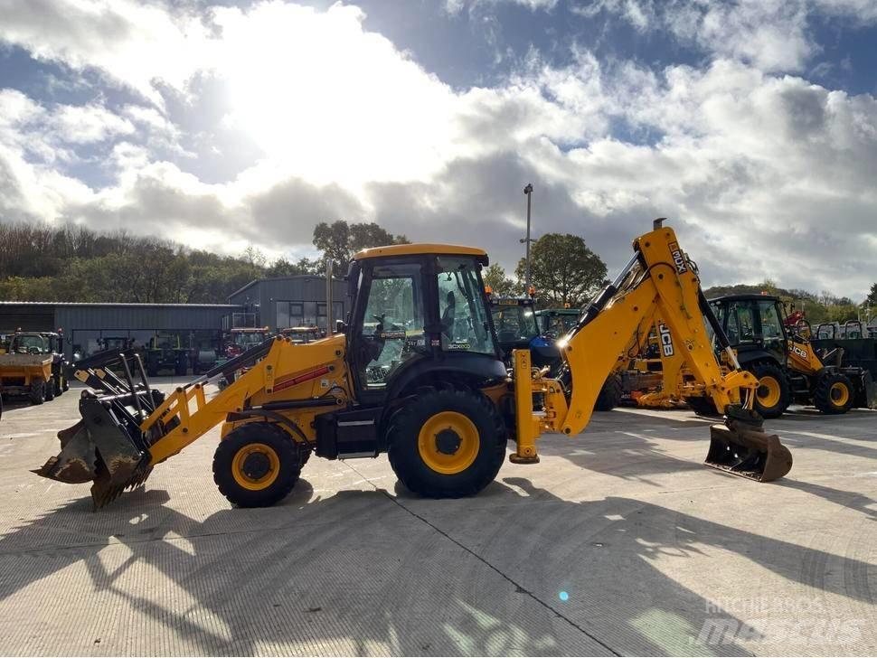 JCB 3CX Backhoe Loaders