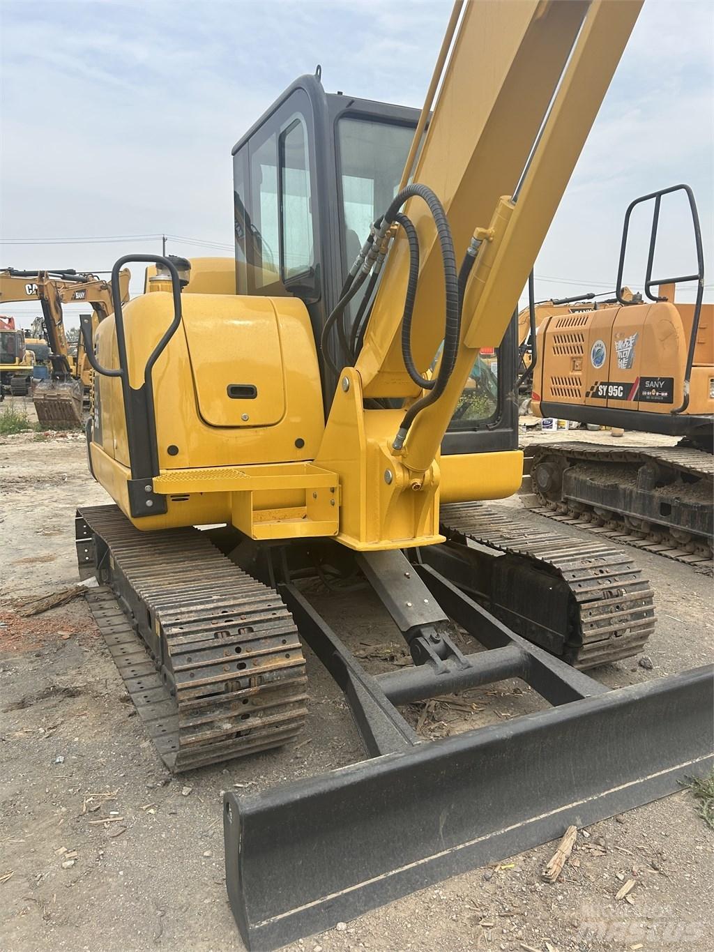 Komatsu PC 56 Mini Excavators <7t (Mini Diggers)