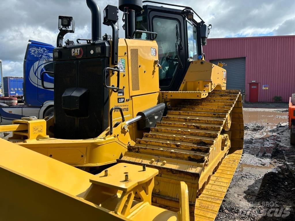 CAT D 6 LGP Crawler dozers