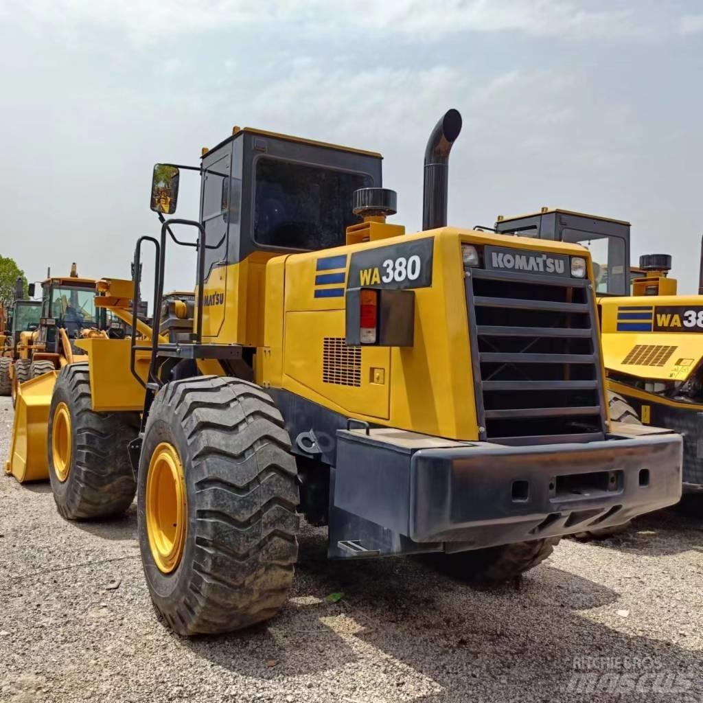 Komatsu WA 380 Wheel Loaders