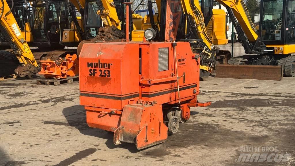 Weber SF253 Asphalt Splitting Equipment