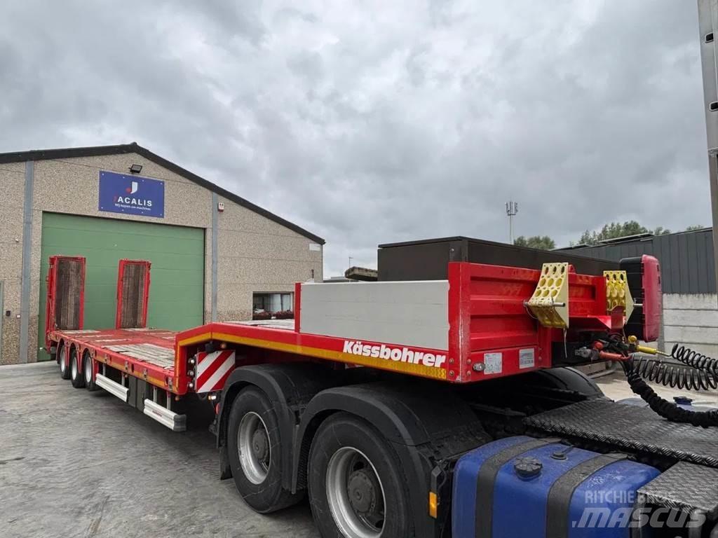 Kässbohrer LB3E Lowboy trailer