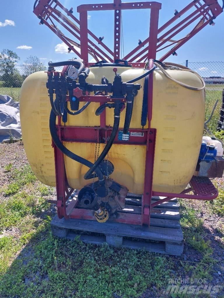 Hardi NK 800/12m Mounted sprayers