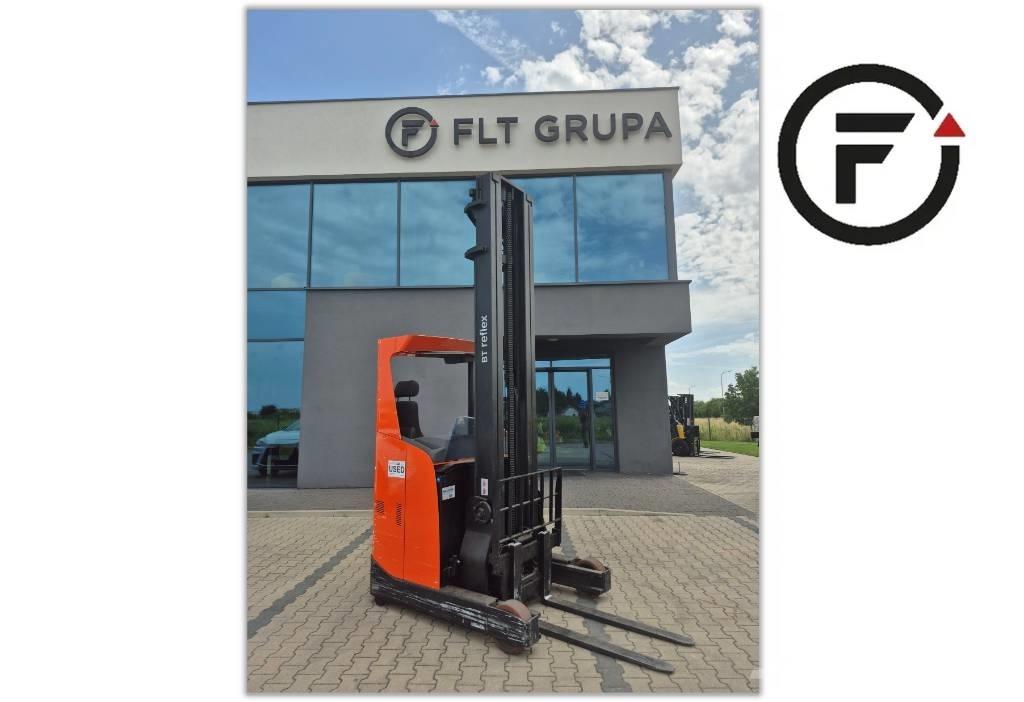Toyota RRE 140 Reach trucks