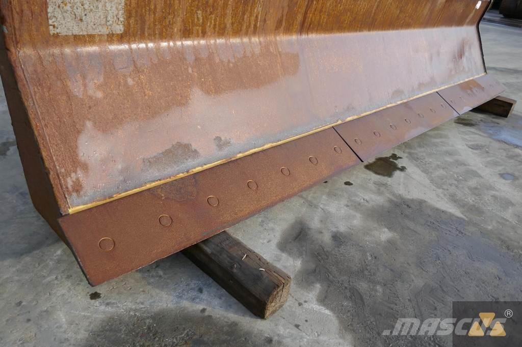 CAT Skidder blade Blades
