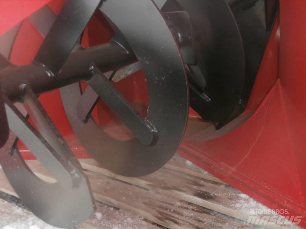 TR 220 Snow Blowers