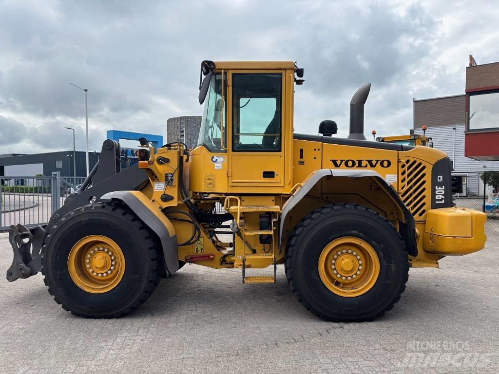 Volvo L 90 E Wheel Loaders
