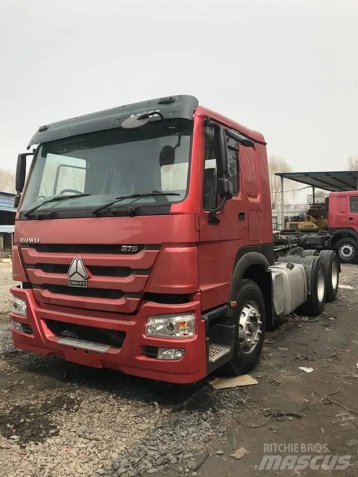 Howo 375 6x4 Conventional Trucks / Tractor Trucks