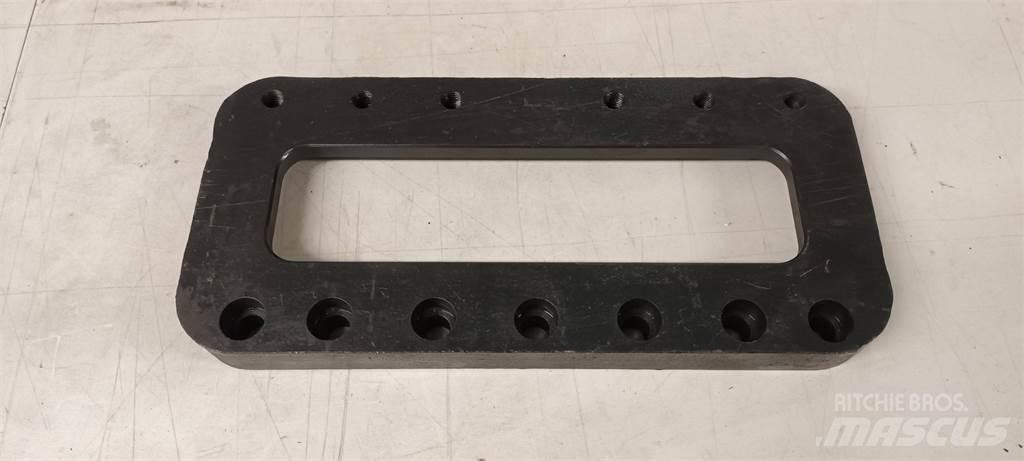 Ponsse 126B1001 Chassis and suspension
