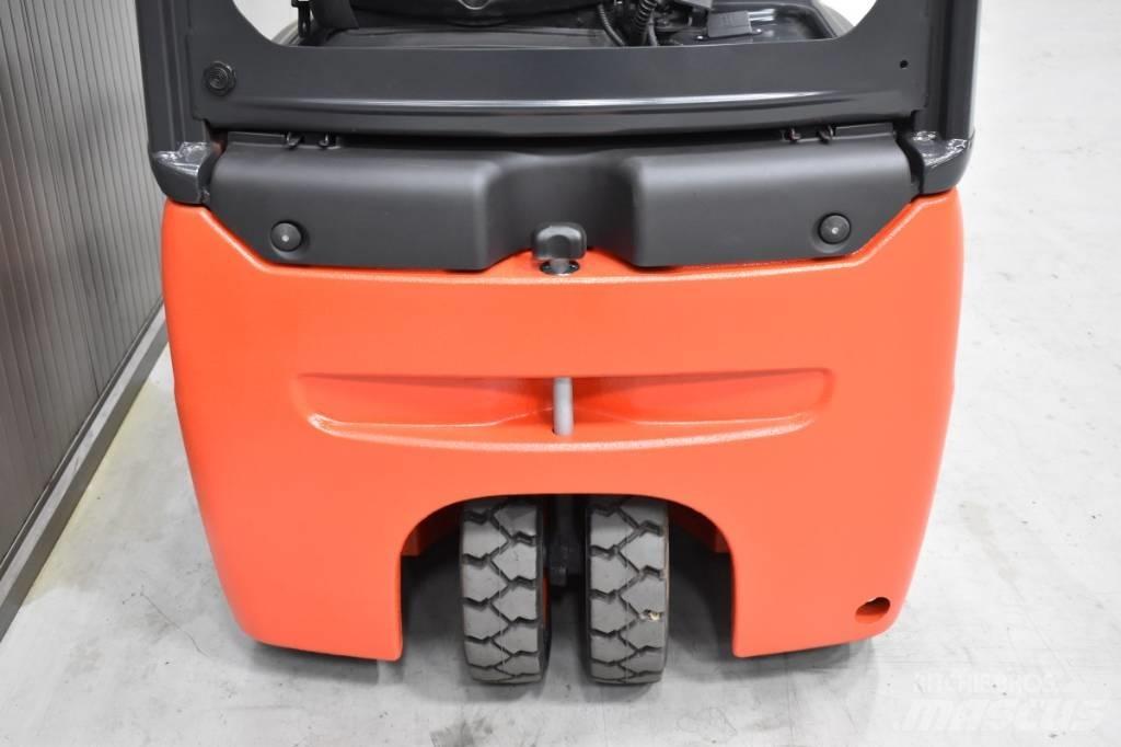 Linde E 14 - 02 Electric Forklifts