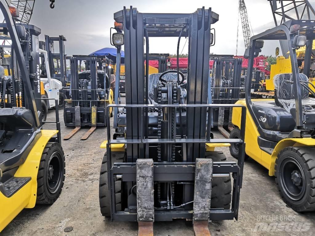 Komatsu 3 Ton Diesel Forklifts