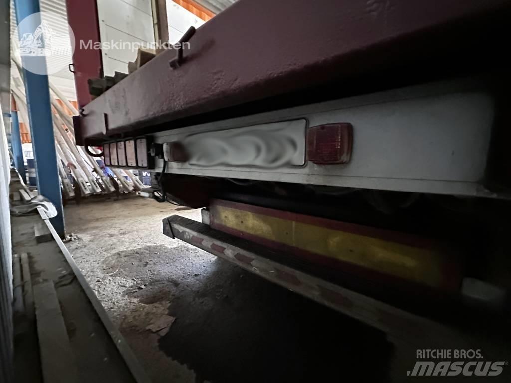 NTM APP-3 Logging semi-trailers