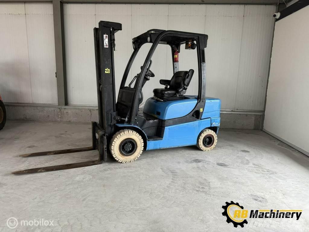 Yale GDP25LX Misc Forklifts