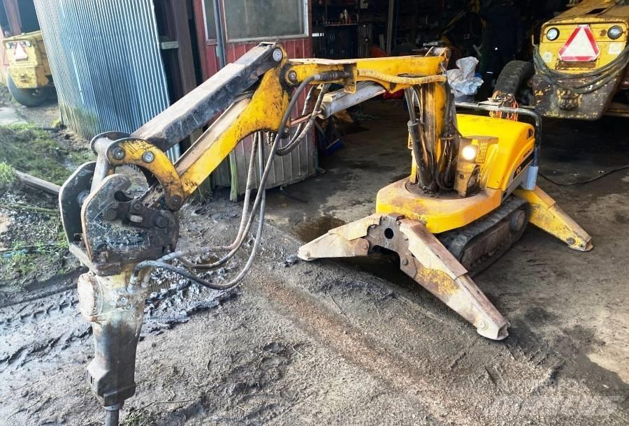 Brokk 90 Demolition