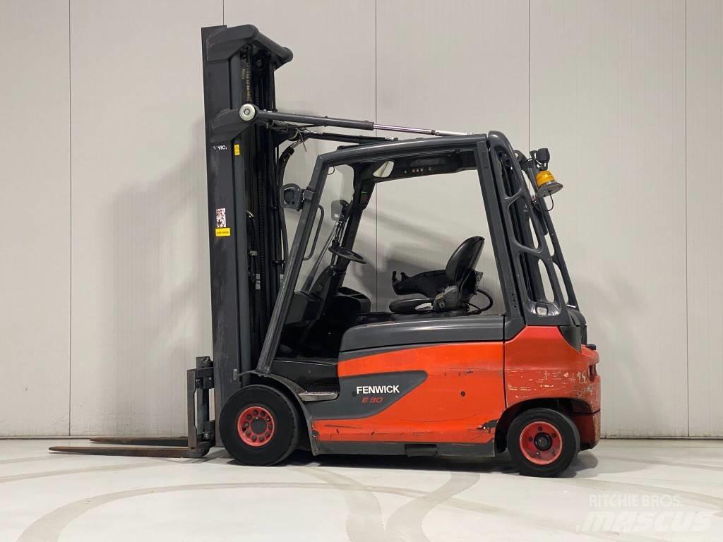 Linde E30L-01 Electric Forklifts