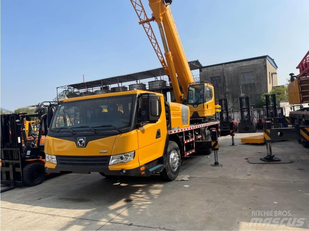 XCMG XCT25T Mobile and all terrain cranes