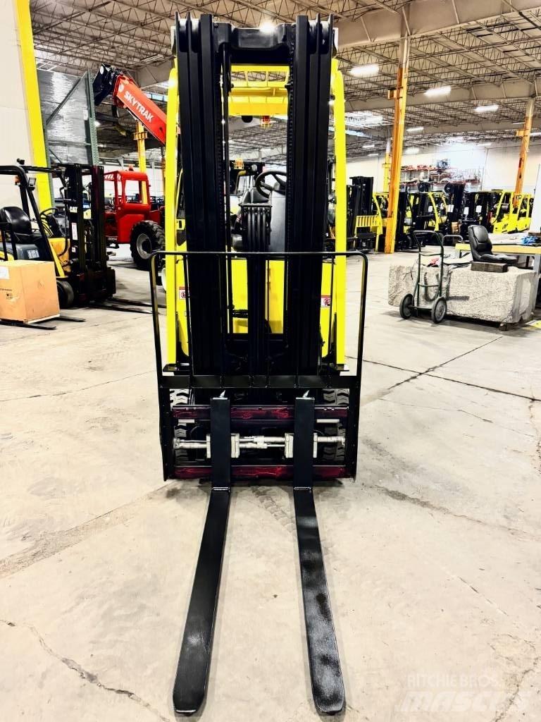 Hyster E 50 XN Electric Forklifts