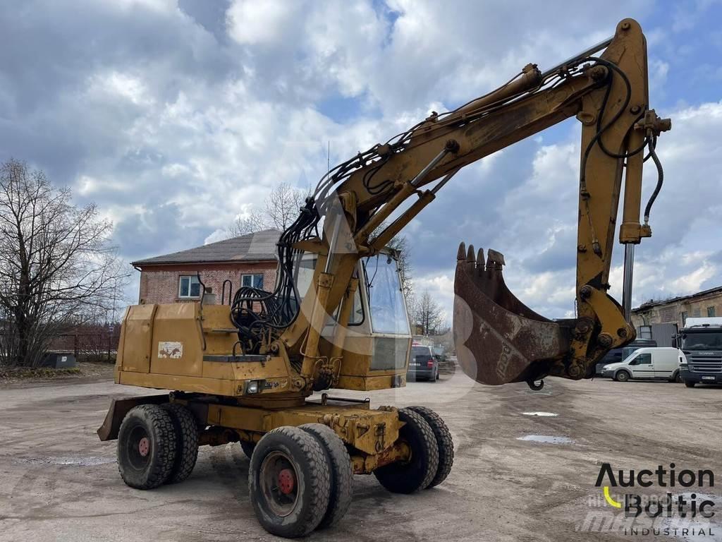 Liebherr A 900 C Wheeled Excavators