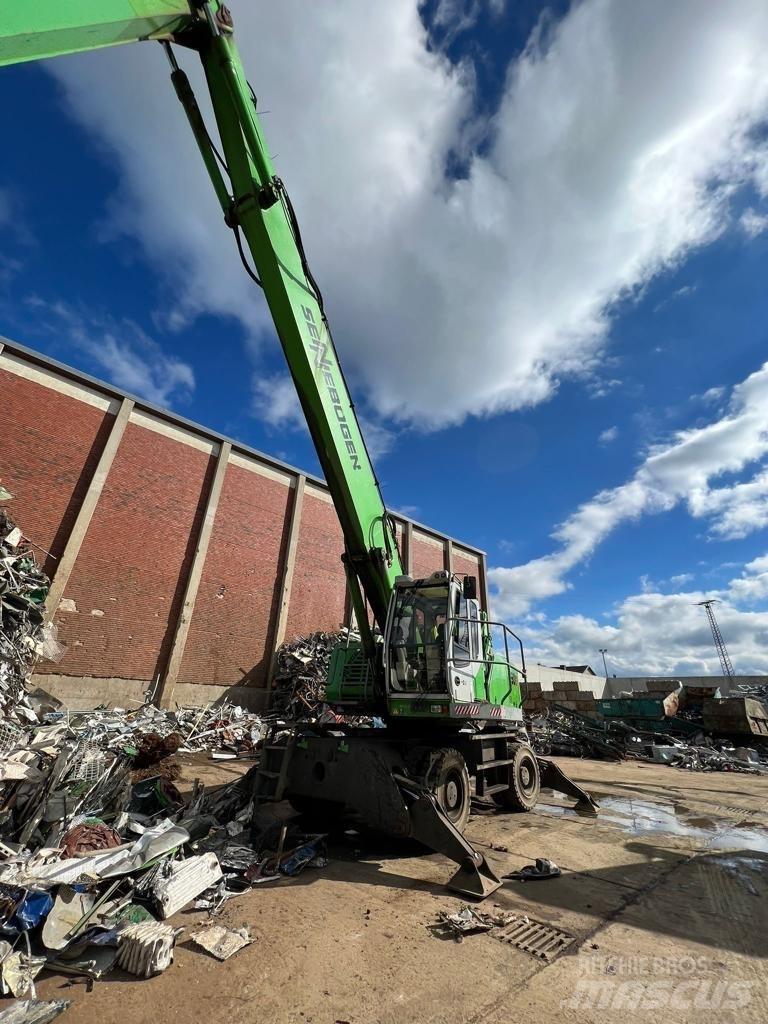 Sennebogen 830 Waste / Industry Handlers