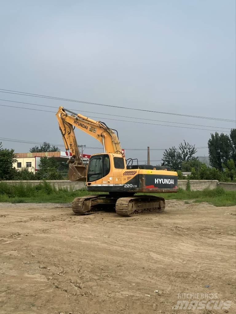 Hyundai R220-9S Crawler Excavators