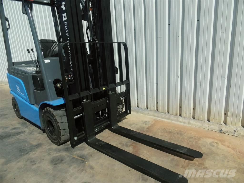 BYD ECB25B Electric Forklifts