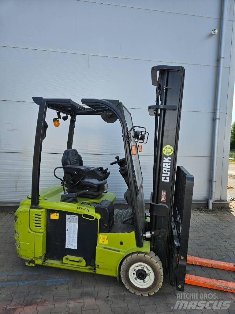 Clark GTX 18 Electric Forklifts