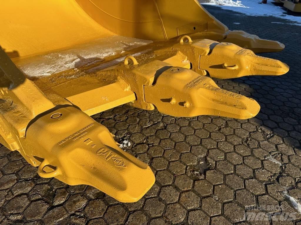 CAT 6015 CAT Bucket Buckets