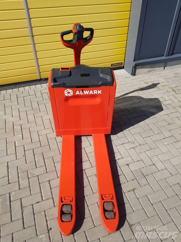 Linde T16 Pallet Truck