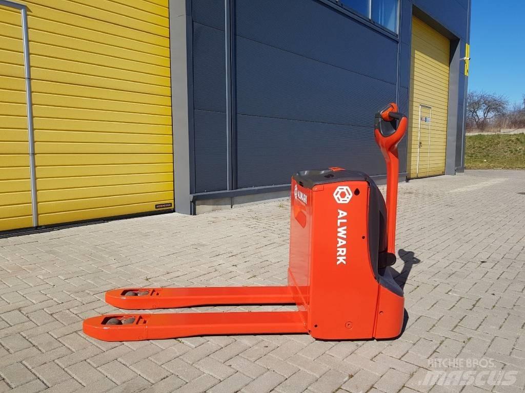 Linde T16 Pallet Truck