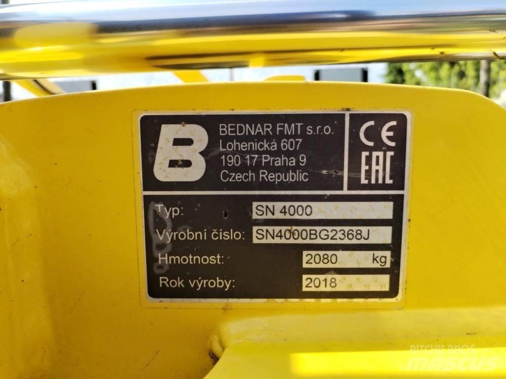 Bednar SN 4000 Cultivators