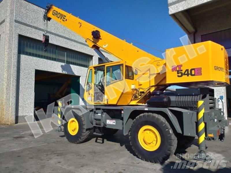 Grove RT 540 E Rough Terrain Cranes