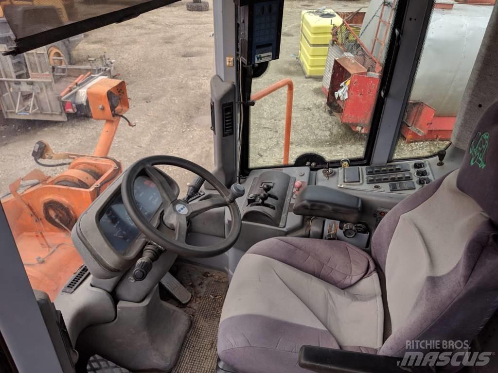 Fiat-Hitachi W 270 Wheel Loaders