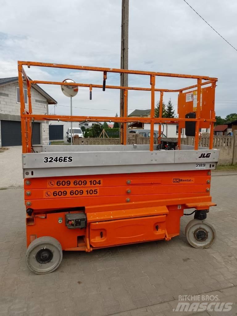 JLG 3246 ES Scissor Lifts