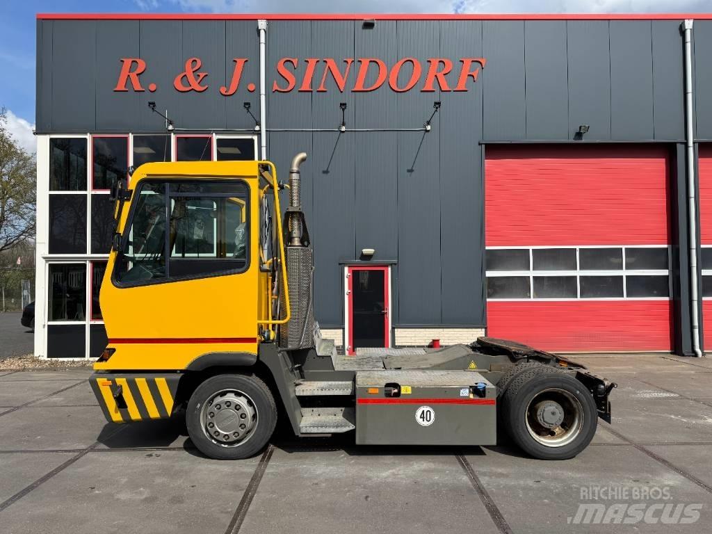 Terberg YT222 Shunt Trucks