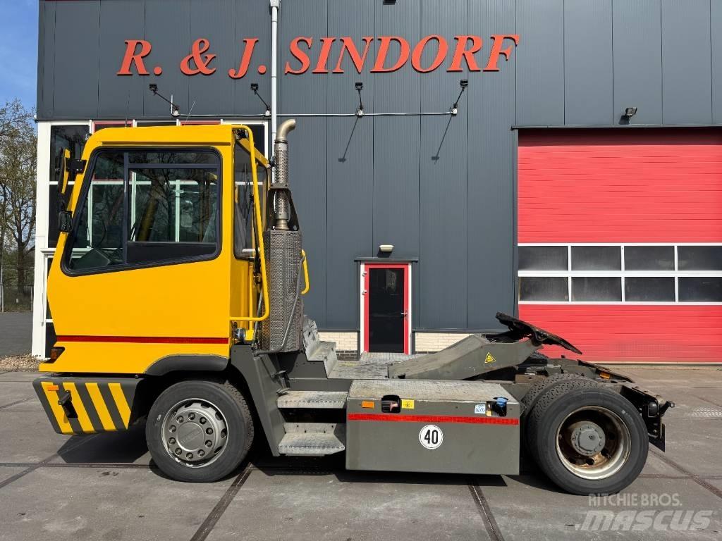 Terberg YT222 Shunt Trucks
