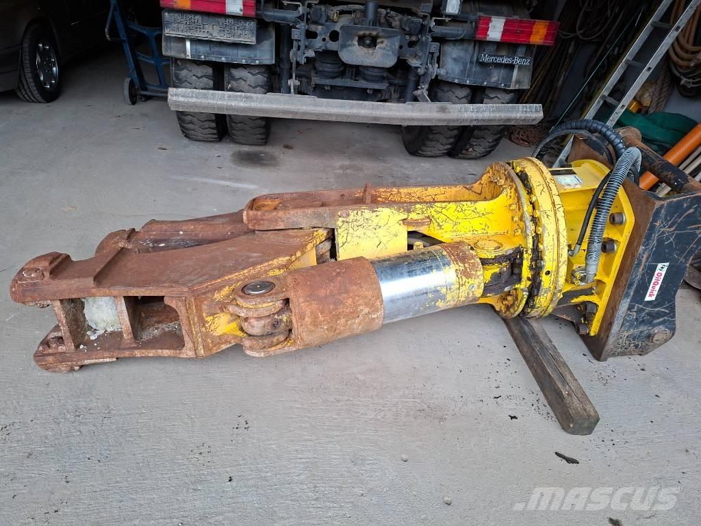 Atlas Copco CC 1700 Cutters