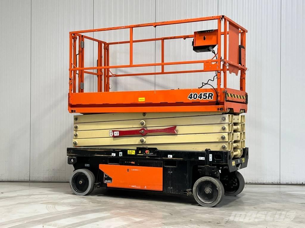 JLG 4045R Scissor Lifts