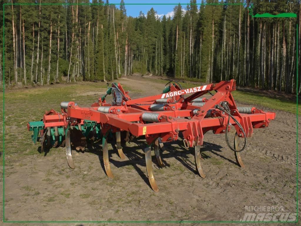 Agromasz Runner 30 Plows